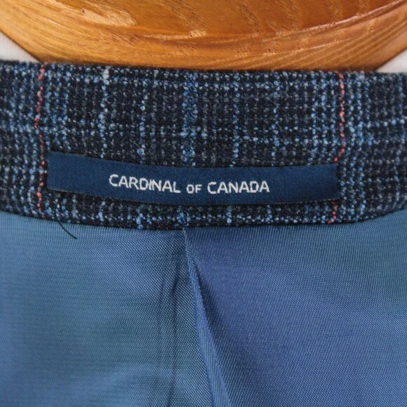 Cardinal of Canada NWT Wool Blend Sport Coat Size 40S US In Blue w/ Coral Plaid